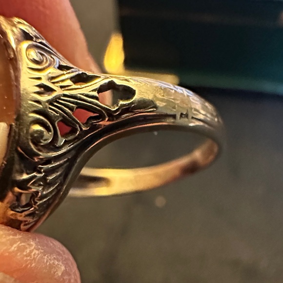 Vintage Gold Ring Lot – 14K Opal Cluster & Cameo Ring Estate Jewelry - Picture 9 of 13